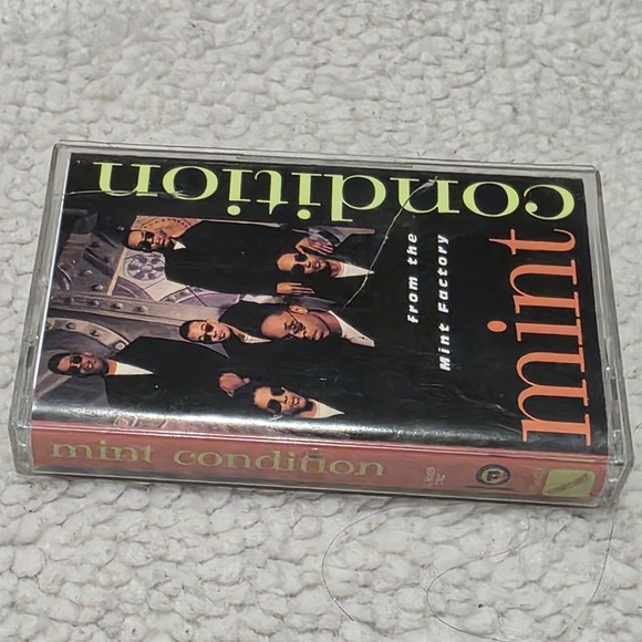 Mint Condition R&B Cassette Tape From The Mint Factory 1993 Vintage Music - Picture 2 of 3